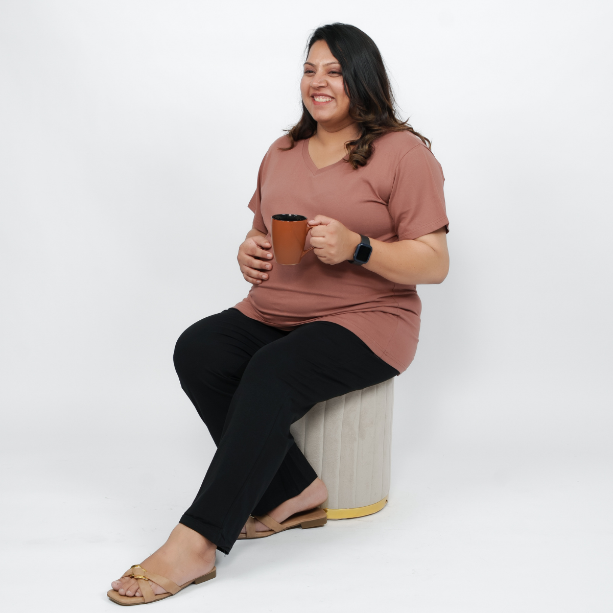 Mocha Mousse Maternity V-Neck T-Shirt