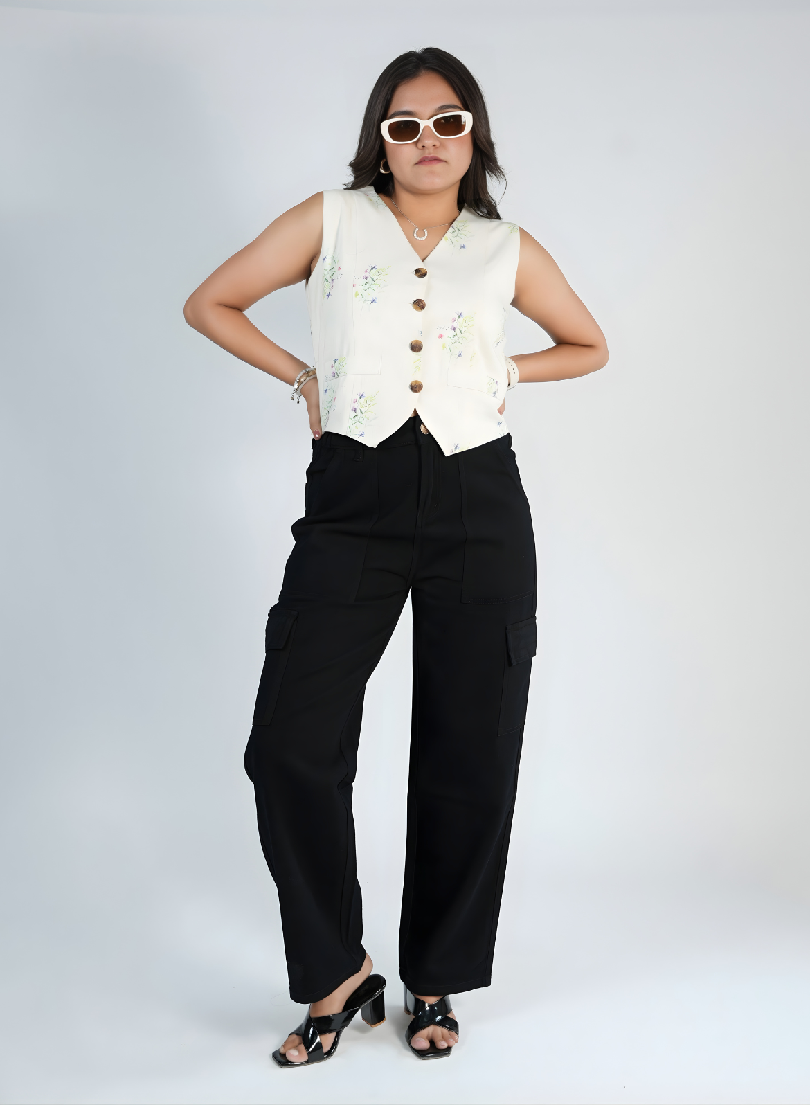 Women's Midnight Black Utility Cargo Jeans