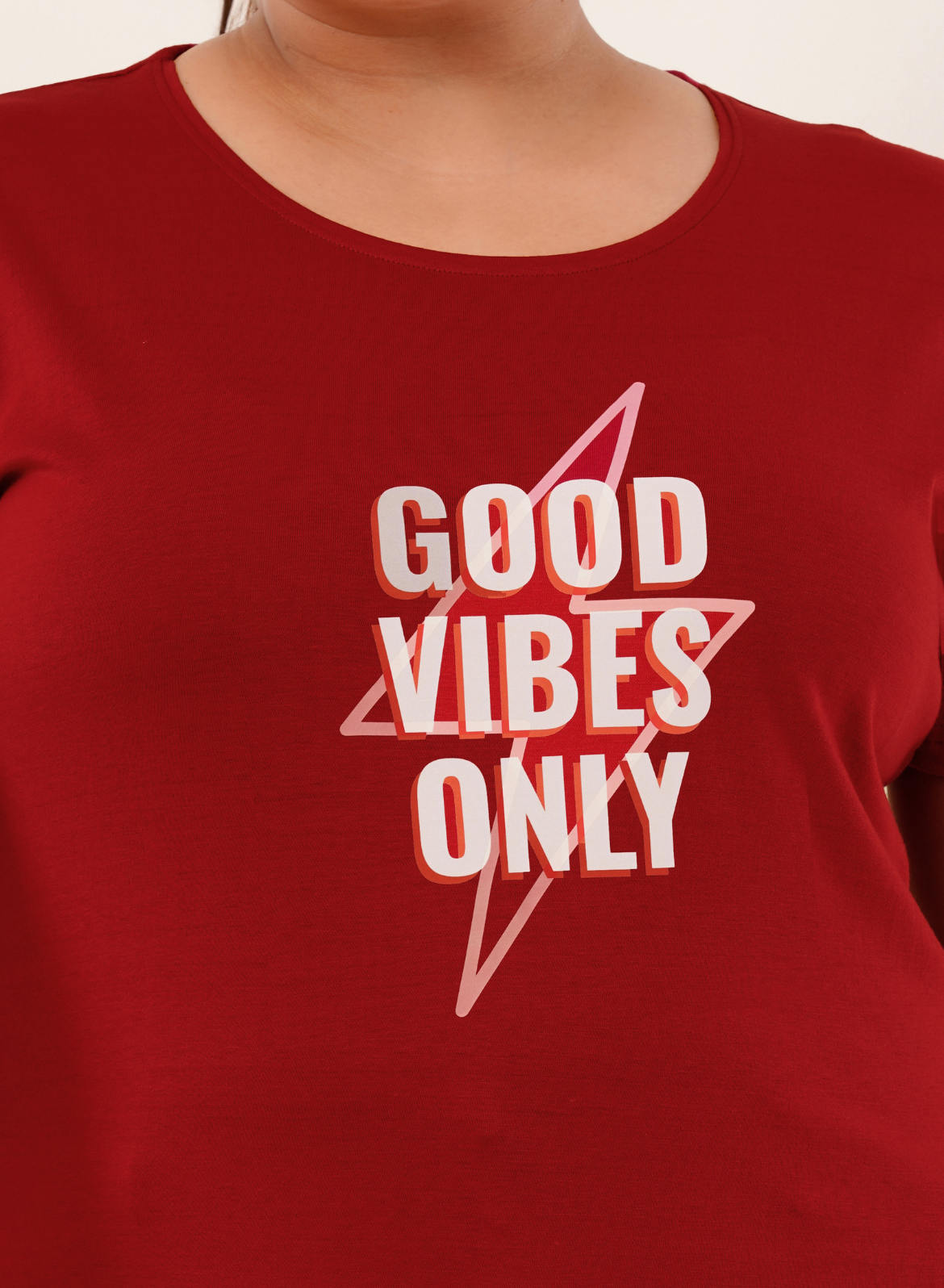 Good vibes attract good lives!