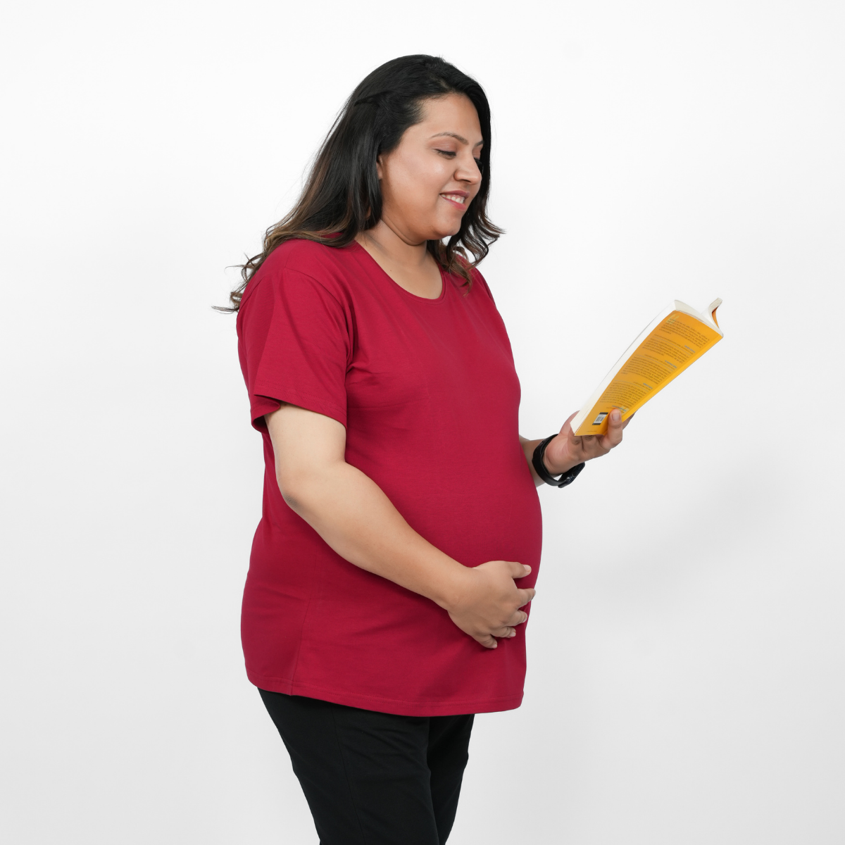 Magnetic Maroon Maternity Round Neck T-Shirt
