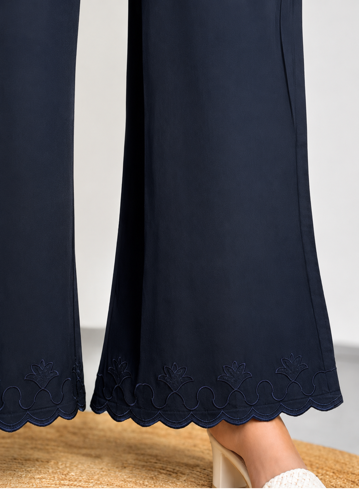 Black Wide Leg Pants – Classic Embroidery