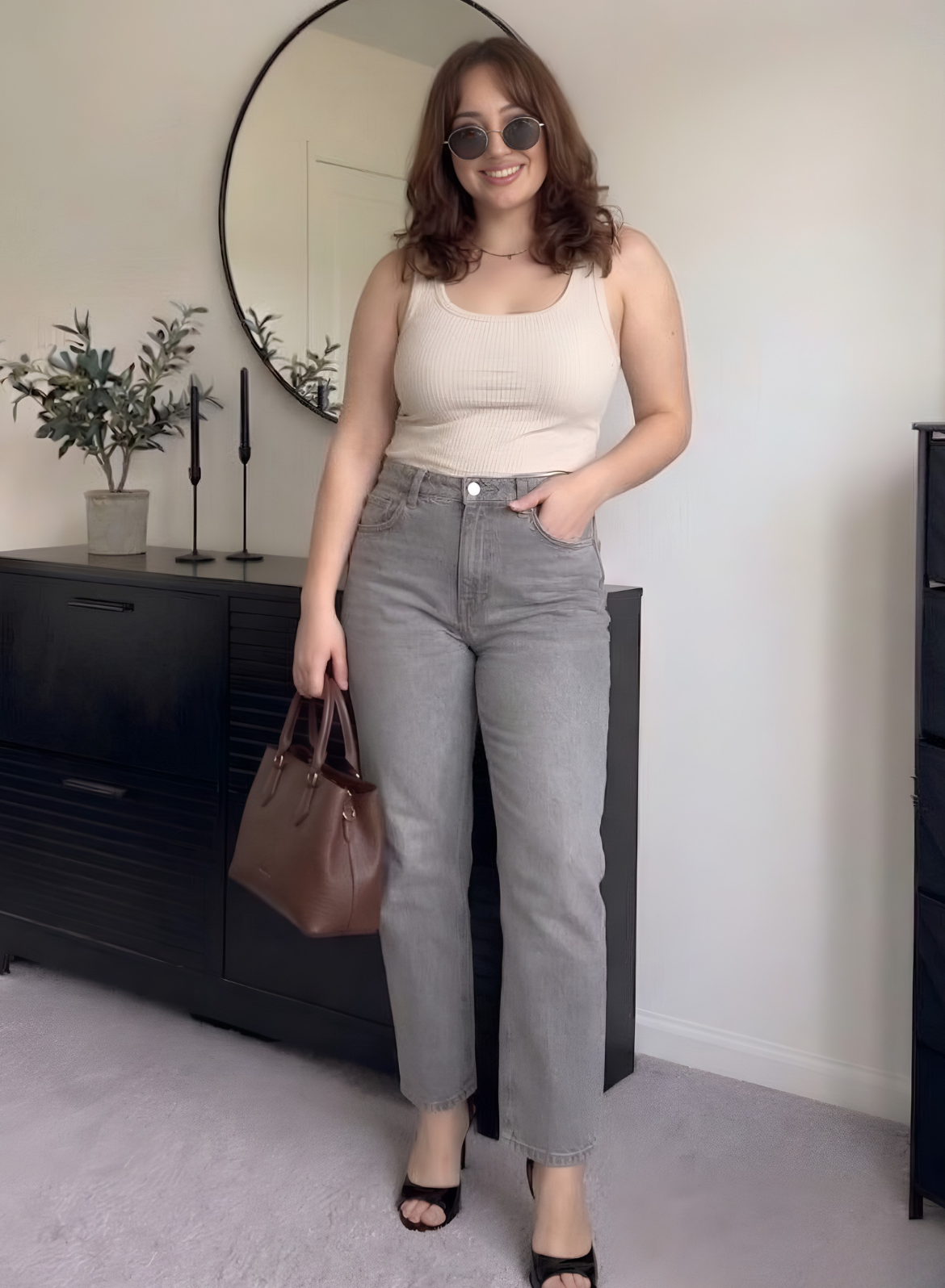 Light Grey Wash Straight Fit Jeans