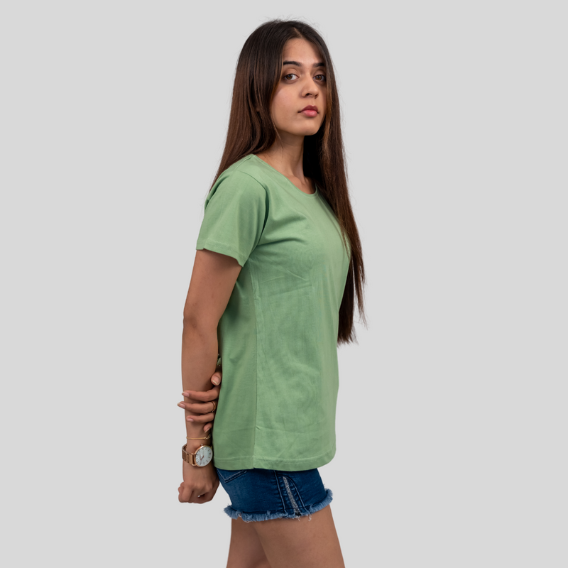 Graceful Green Solid T-shirt for Women