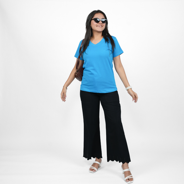 Trendy Turquoise Solid V-Neck T-shirt for Women
