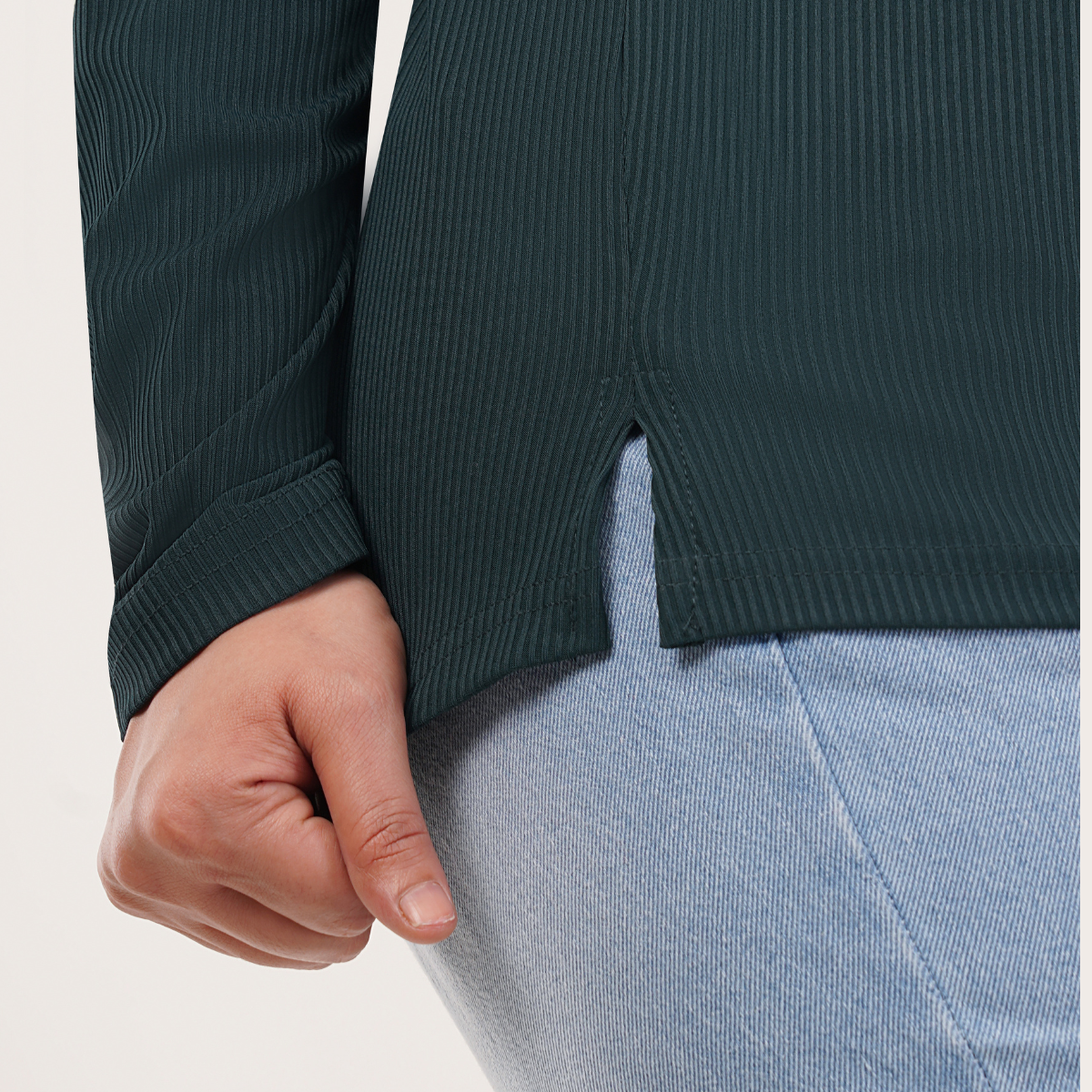 Gritty Green Ribbed V-Neck Full Sleeves T-shirt for Women