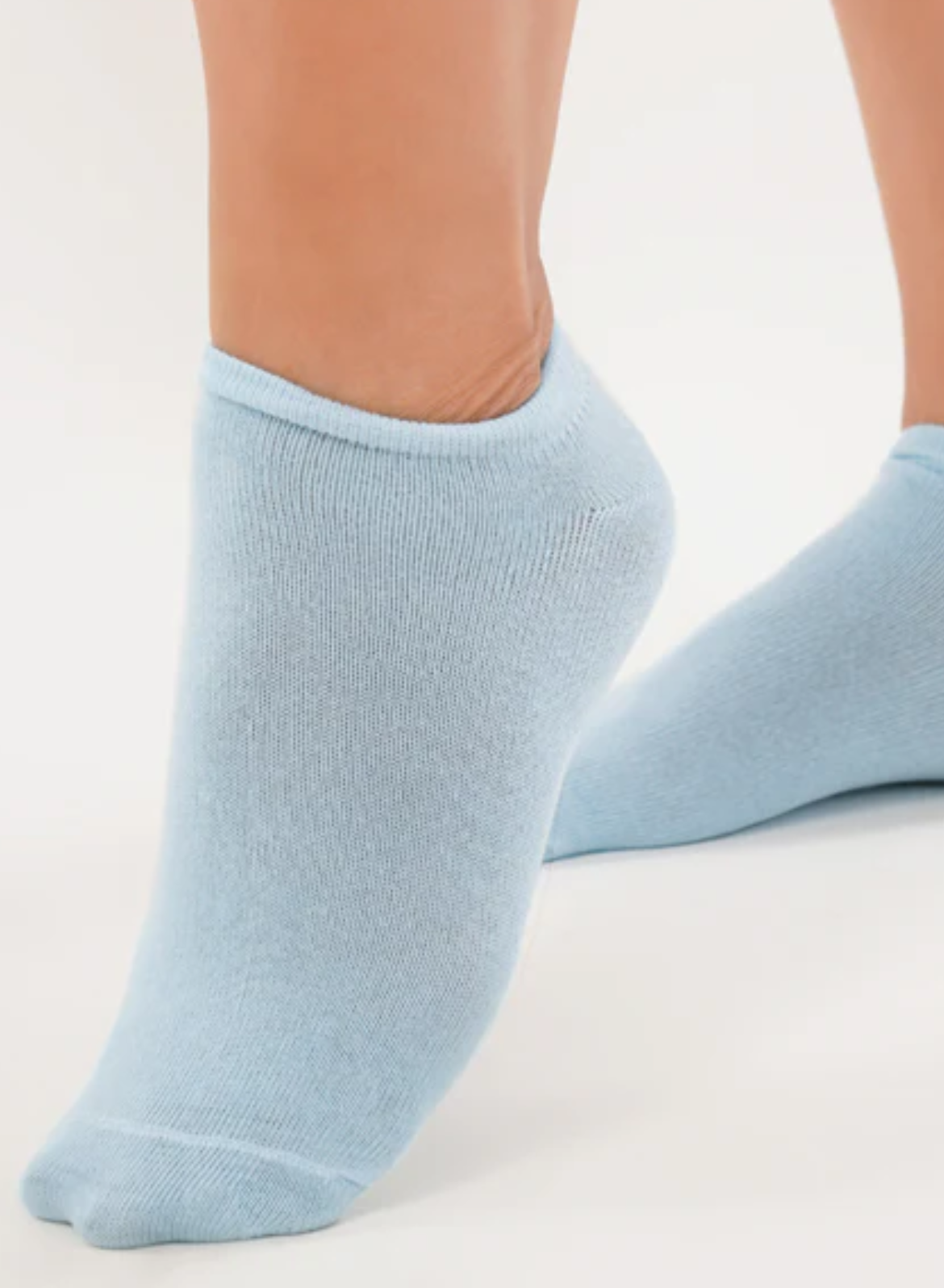 Serene Blue Comfort Ankle Socks