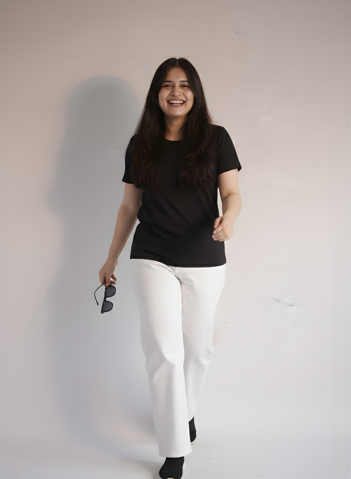 Vogue Black Relaxed Fit Round Neck T-shirt