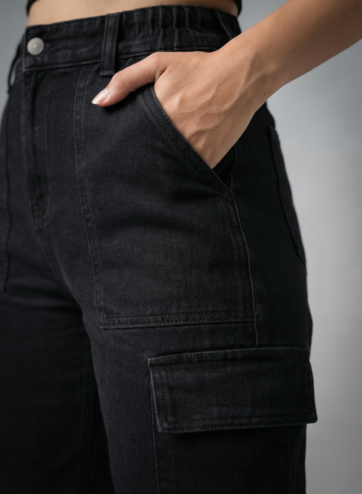 Women's Midnight Black Utility Cargo Jeans