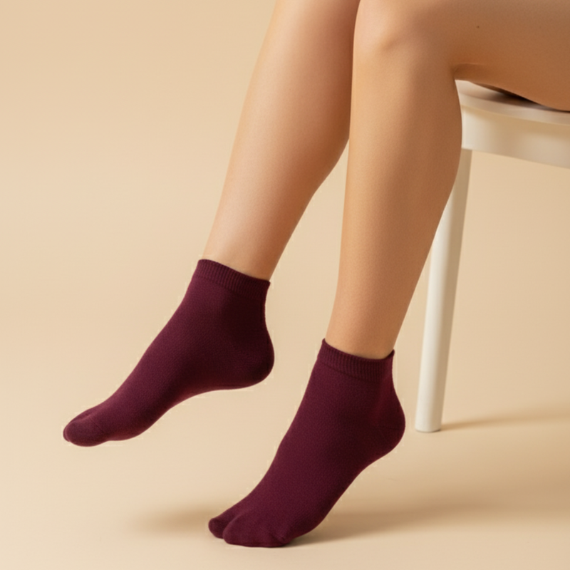 Burning Burgundy Women's Toe Socks