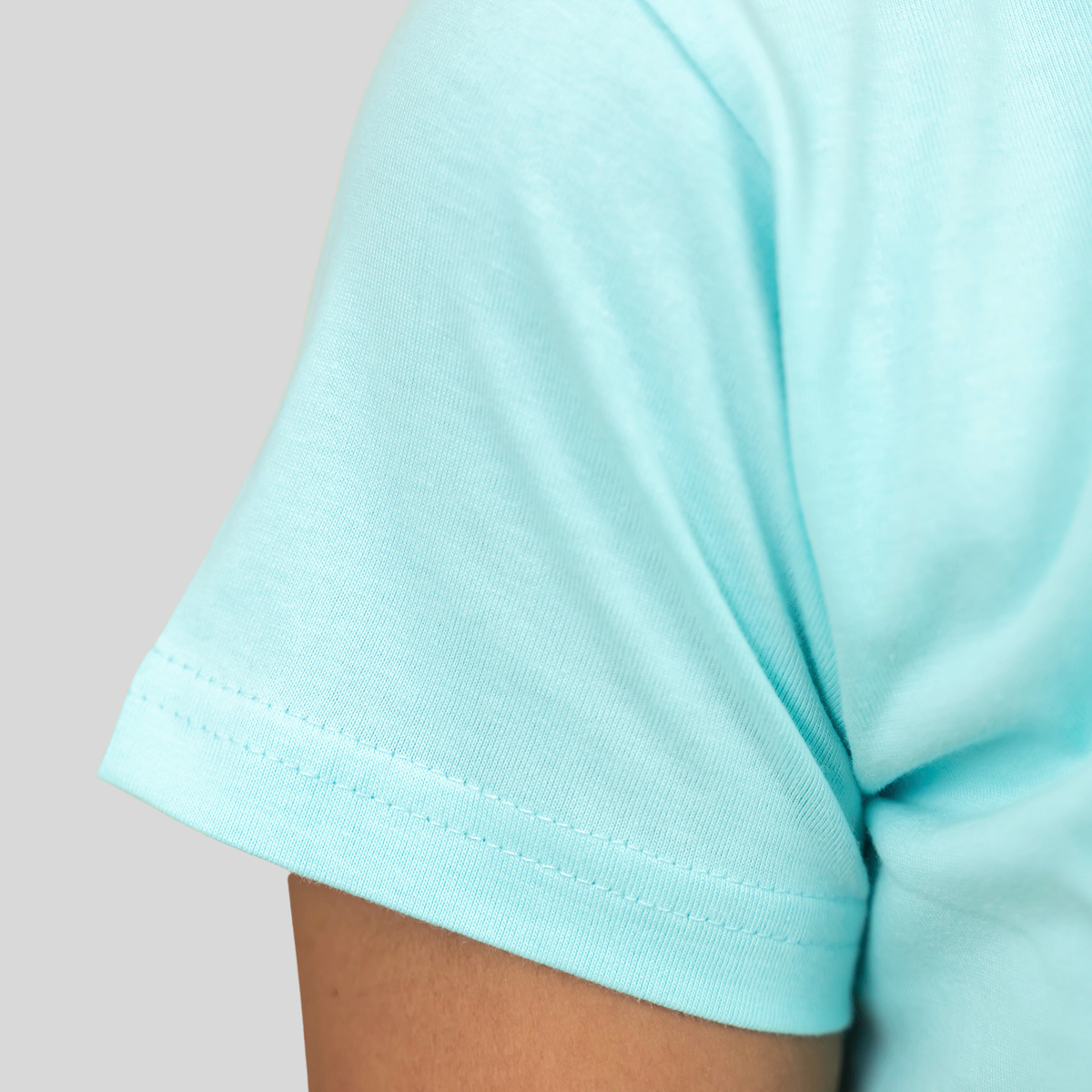 T-Shirt in Seafoam Fog - 2180505